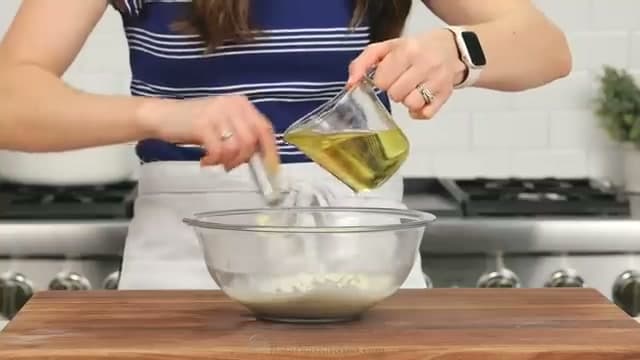 Step 6: Step 6: Whisk in the Olive Oil