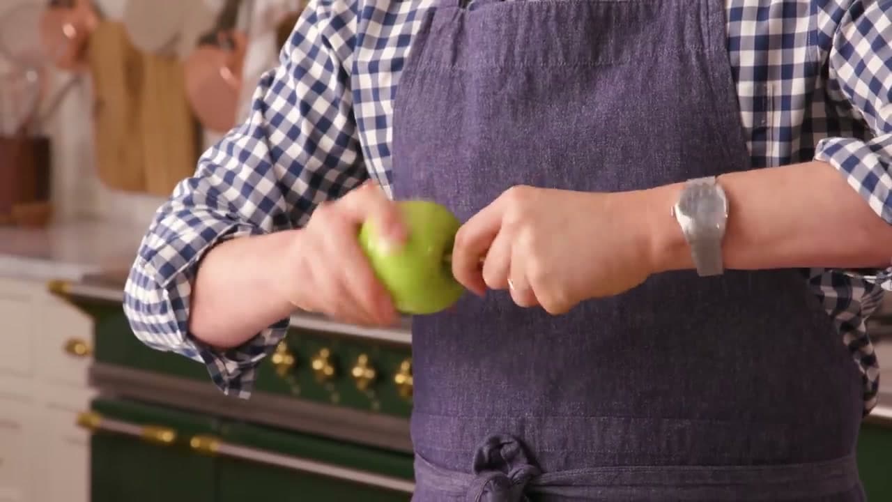 Step 2: Step 2: Insert the Wooden Sticks