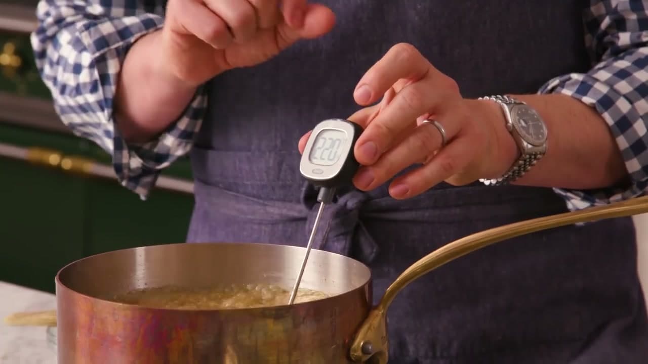 Step 5: Step 5: Cook to Softball Stage (235-240F)