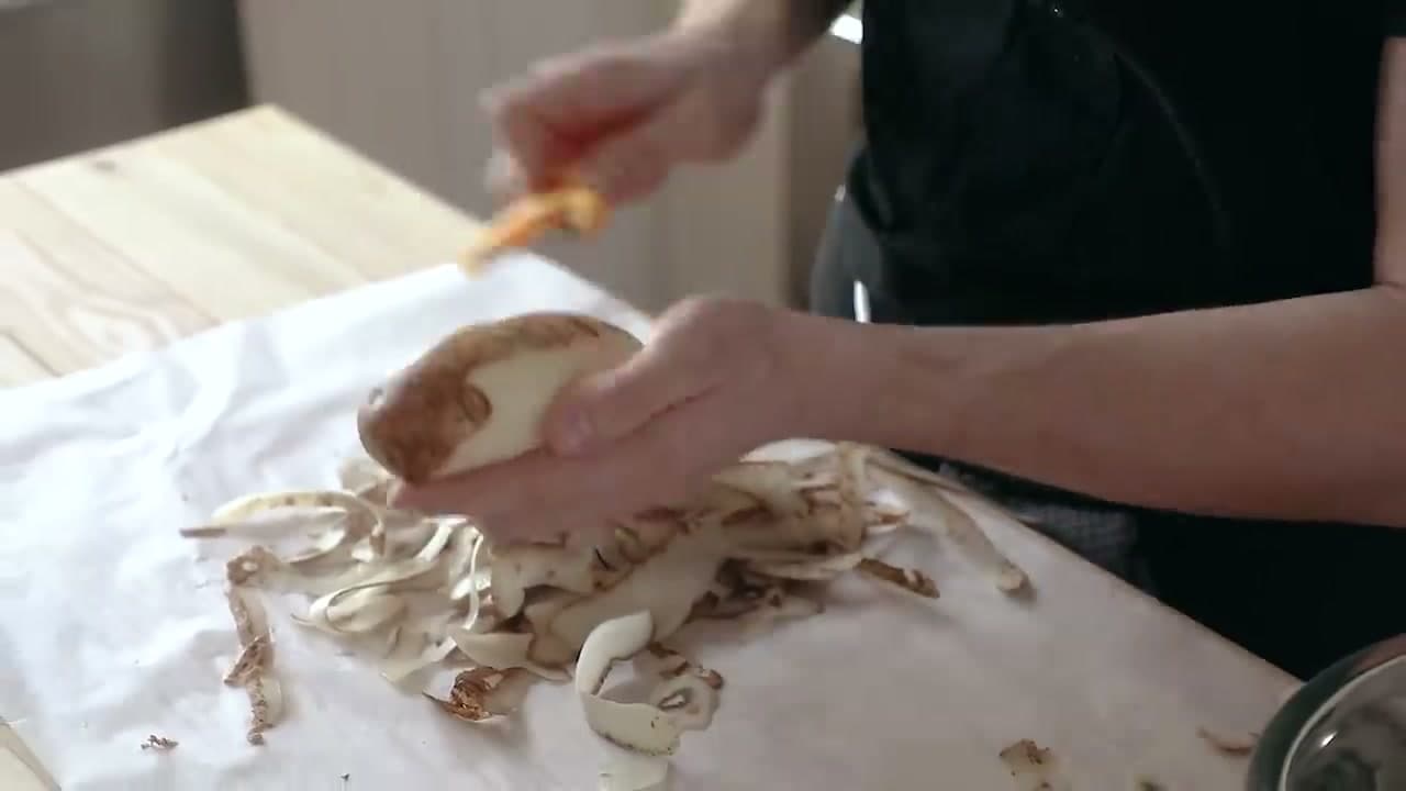 Step 1: Step 1: Peel the Russet Potatoes