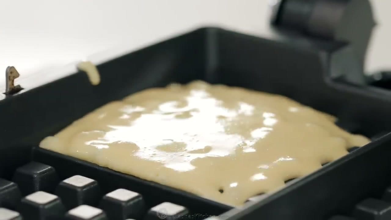 Step 6: Step 6: Pour and Cook
