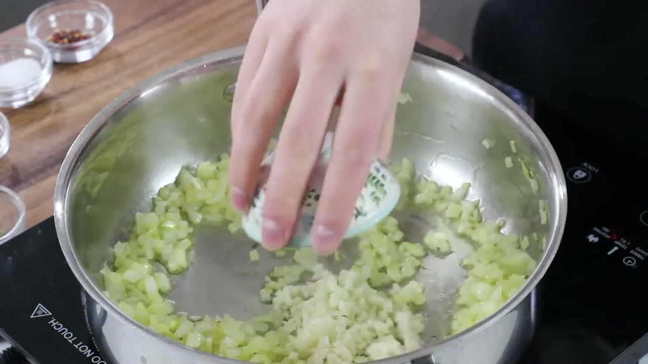 Step 4: Step 4: Add the Garlic
