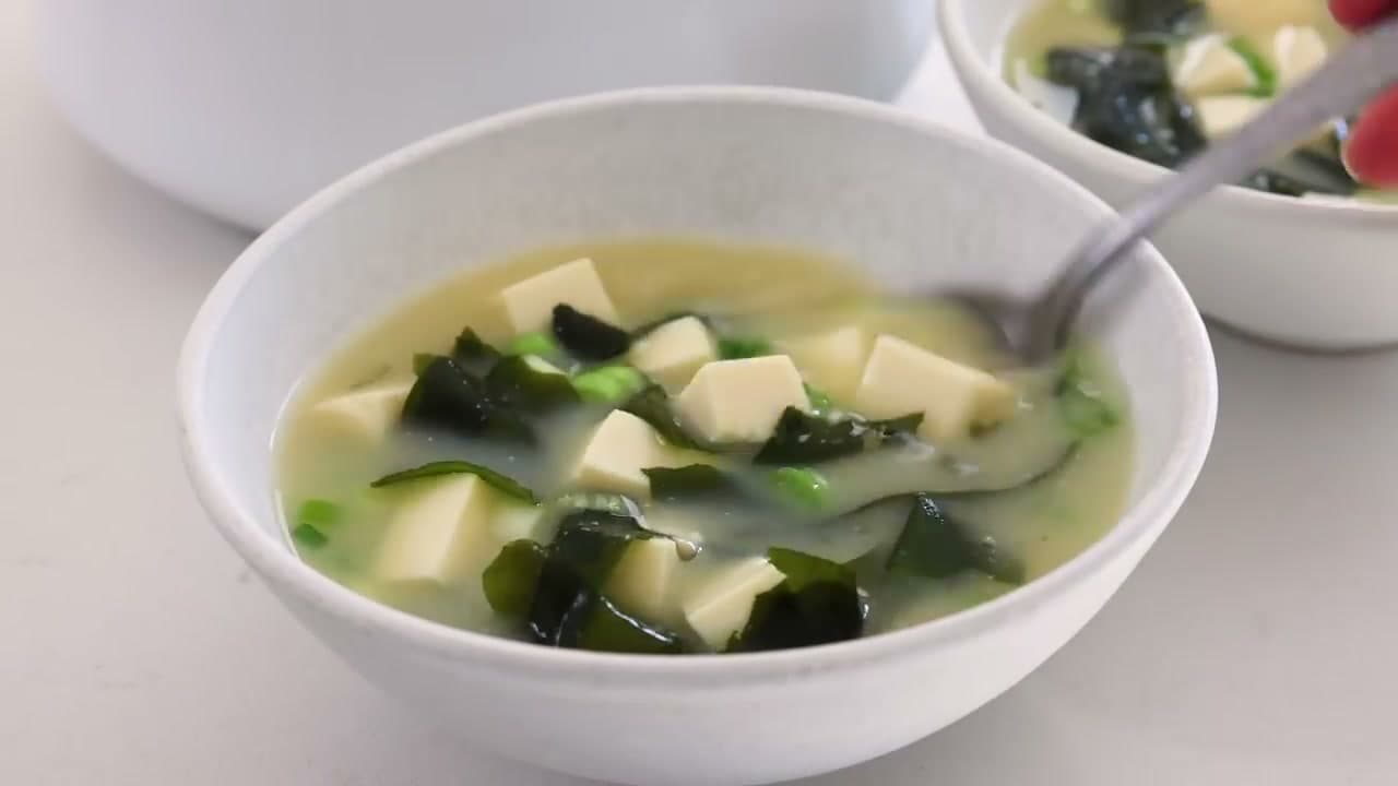 Step 8: Step 8: Ladle into Bowls and Serve Right Away