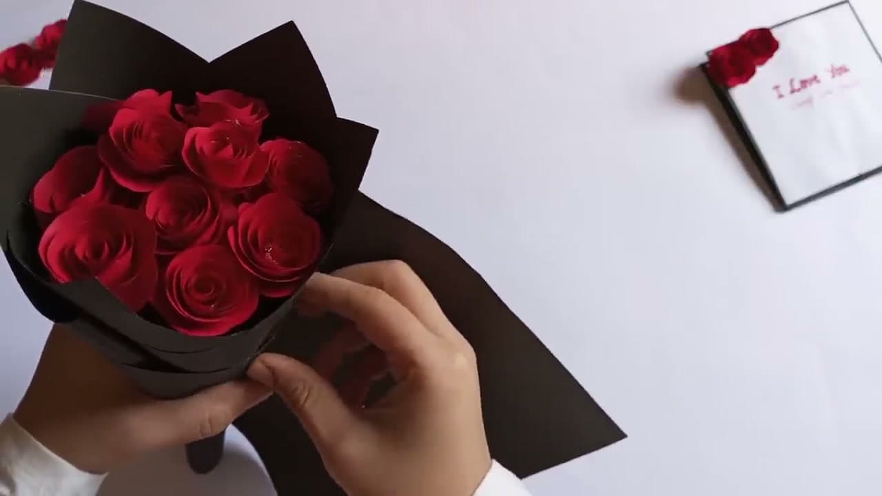 Step 9: Arrange the Roses Inside the Cone