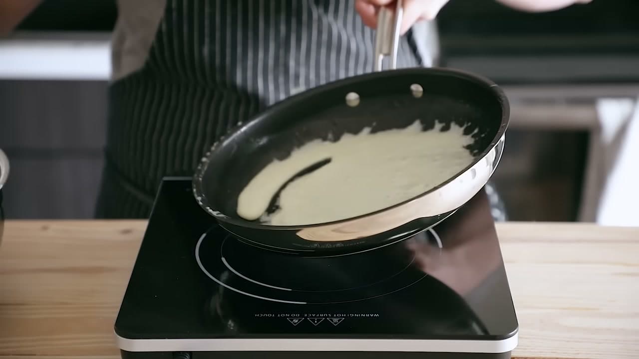 Step 6: Cook the Crepes - How to Make Beef Wellington