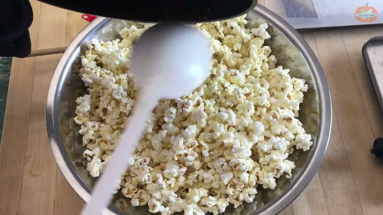 Step 5: Pour the Hot Syrup Over the Popcorn