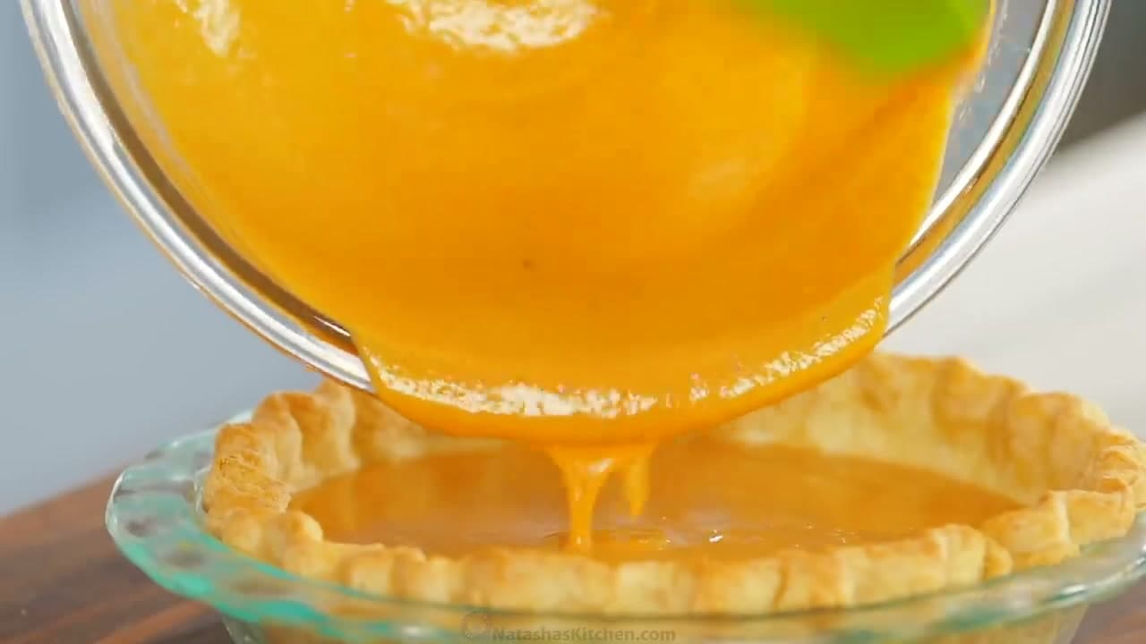 Step 7: Step 7: Add Evaporated Milk and Pour Into the Crust