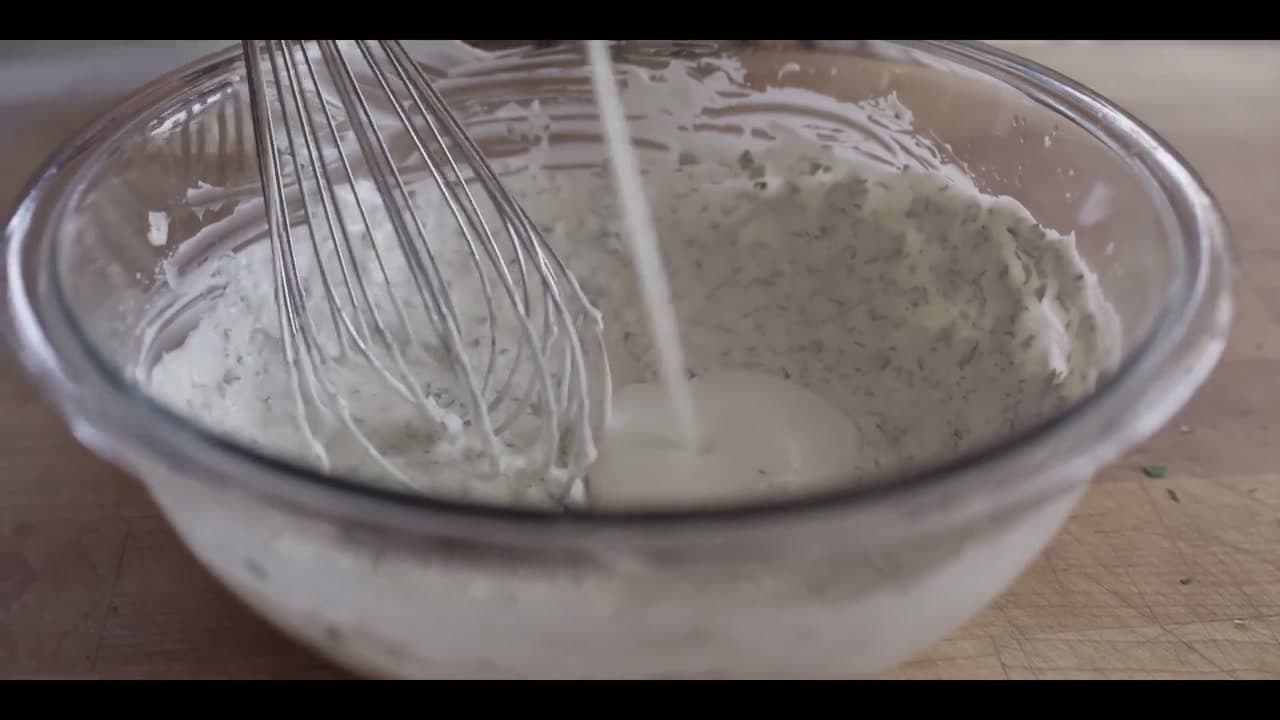 Step 7: Step 7: Pour In the Buttermilk