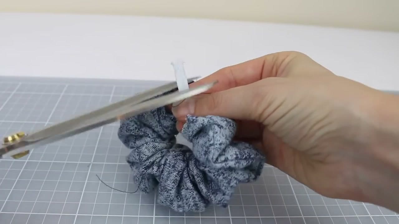 Step 7: Trim the Excess Elastic and Loose Threads - How to Sew a Scrunchie