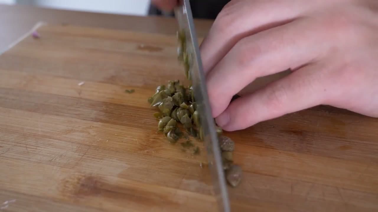 Step 3: Step 3: Prep the Capers and Lemon