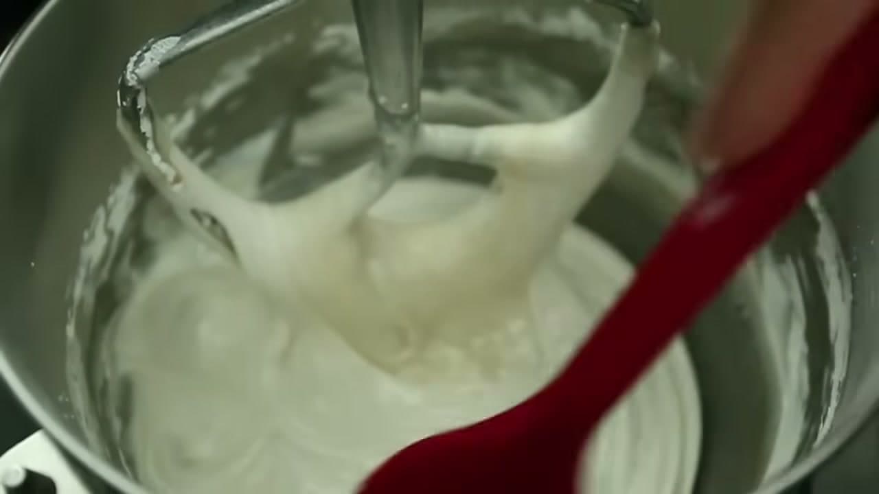 Step 4: Add the White Gel and Scrape Down - How to Make Royal Icing