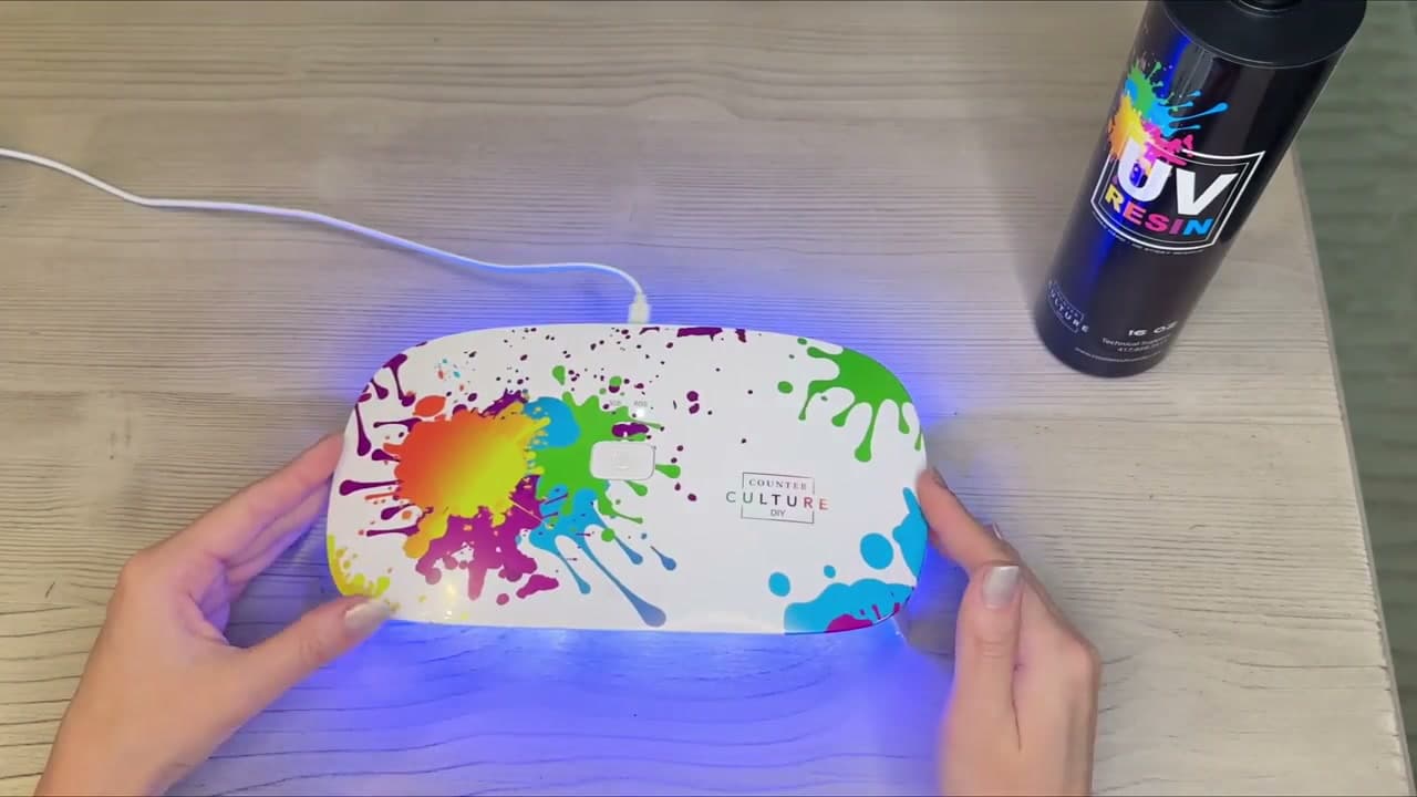 Step 6: Step 6: Cure the First Layer Under the UV Lamp