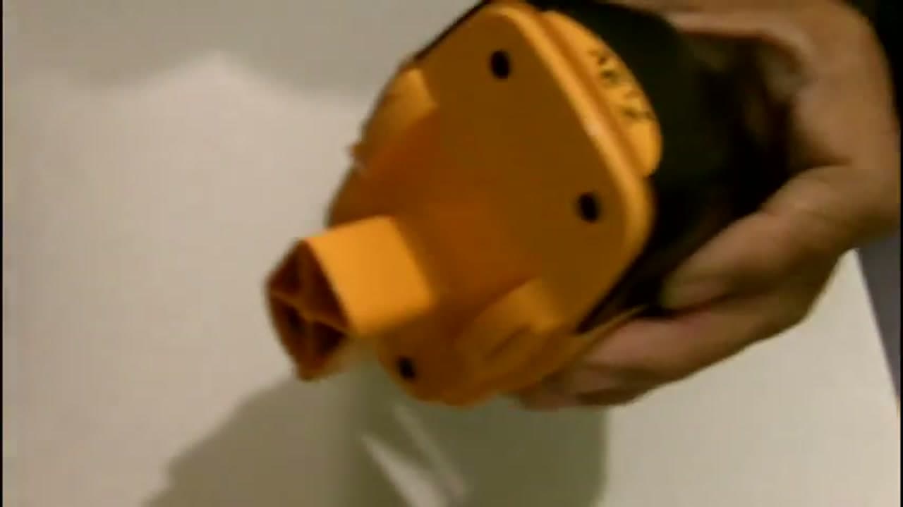 Step 2: Step 2: Charge the Battery on a Cordless