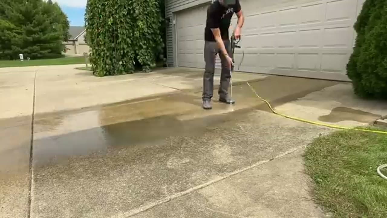 Step 3: Step 3: Pre Wet and Apply Detergent