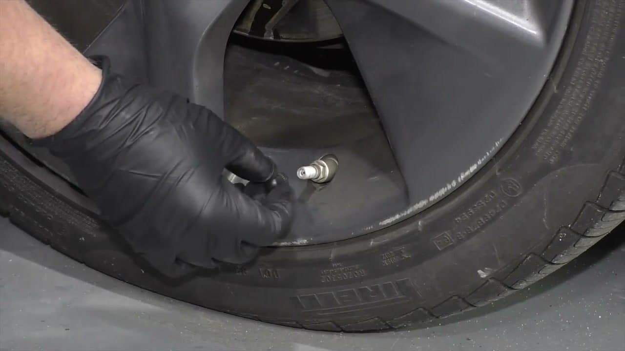Step 5: Step 5: Recheck and replace the cap