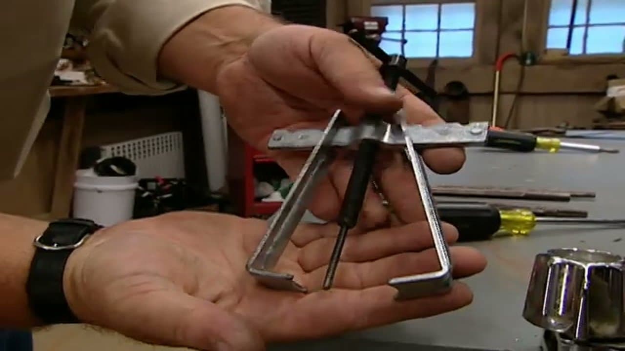 Step 2: Step 2: Pull the handle (use a handle puller if it's stuck)