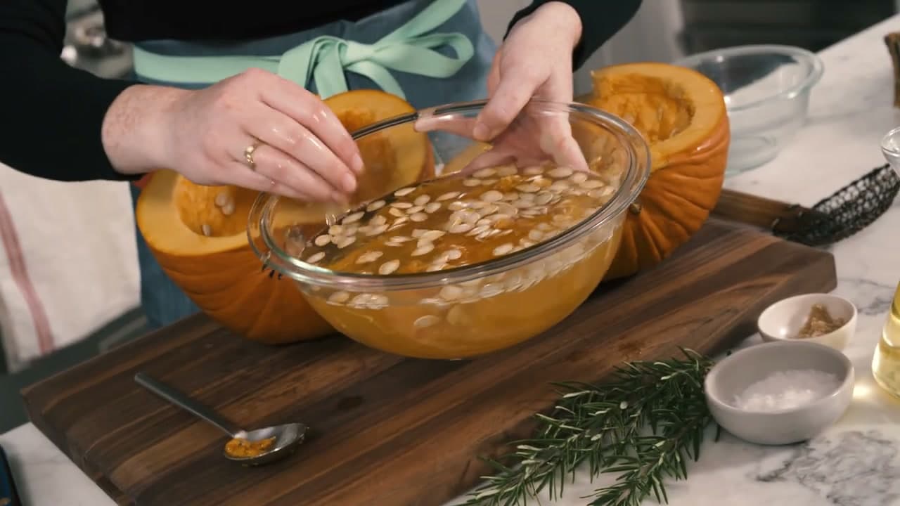 Step 3: Step 3: Float the Seeds in a Bowl of Water