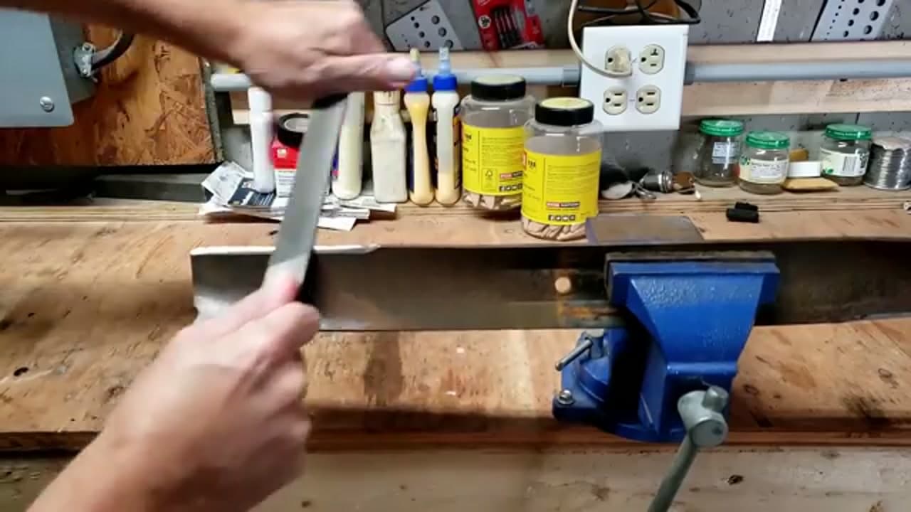 Step 5: Step 5: File the Edge at the Factory Angle