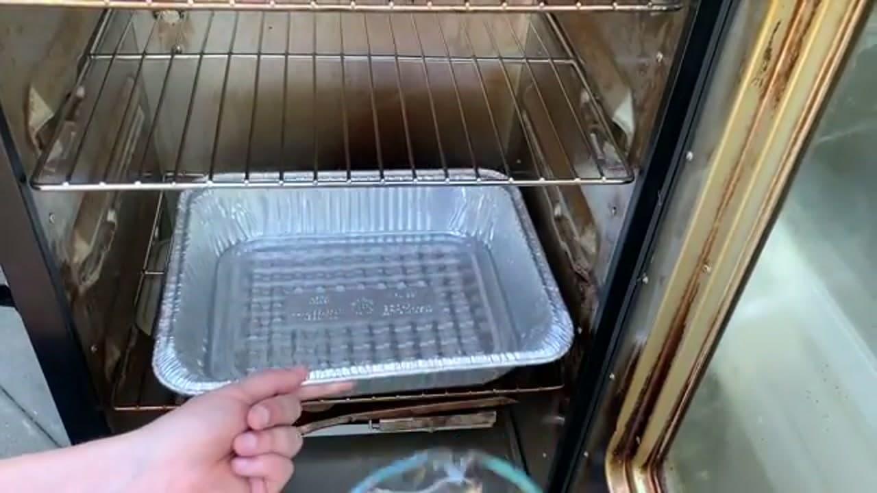 Step 1: Step 1: Set Up the Chamber and Water Pan
