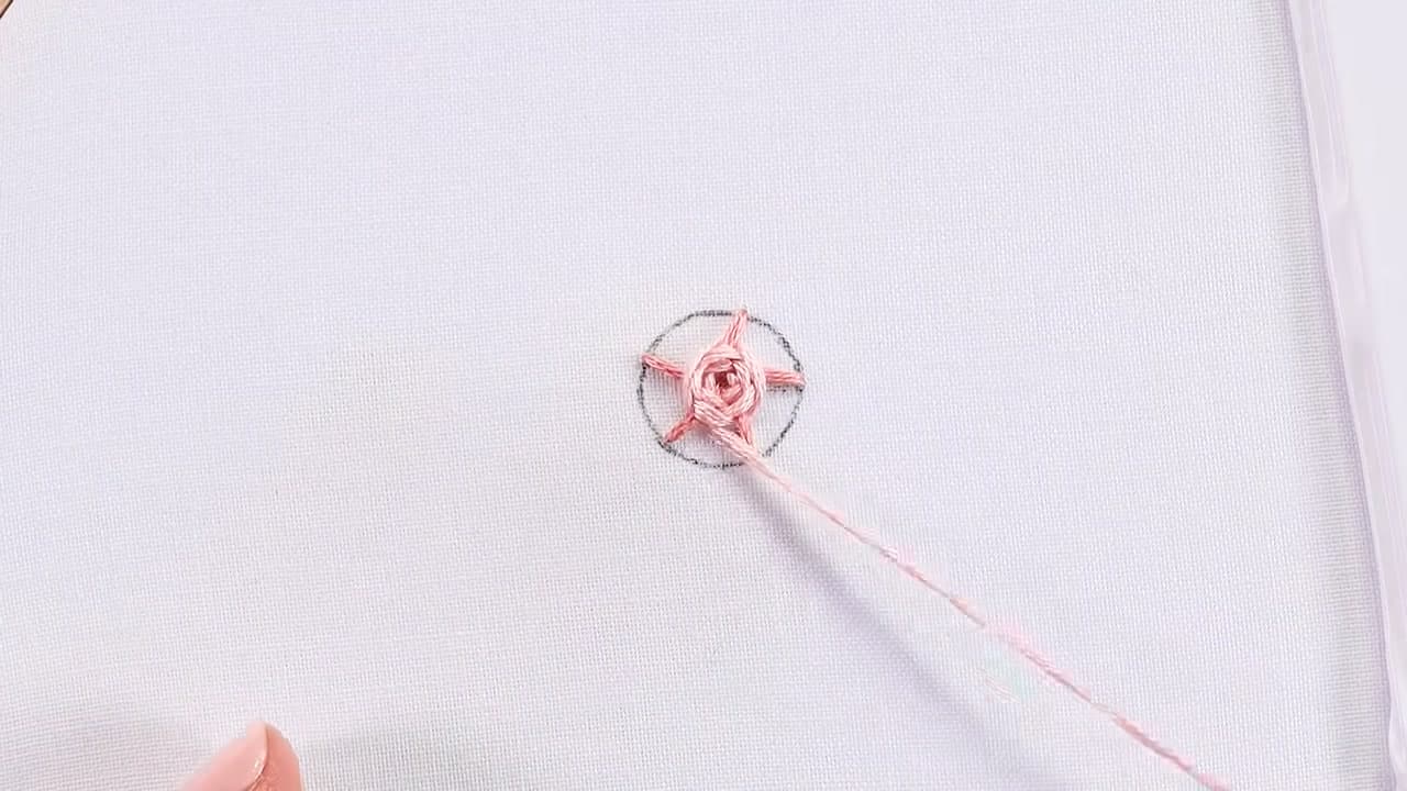 Step 5: Step 5: Build Up the Petals