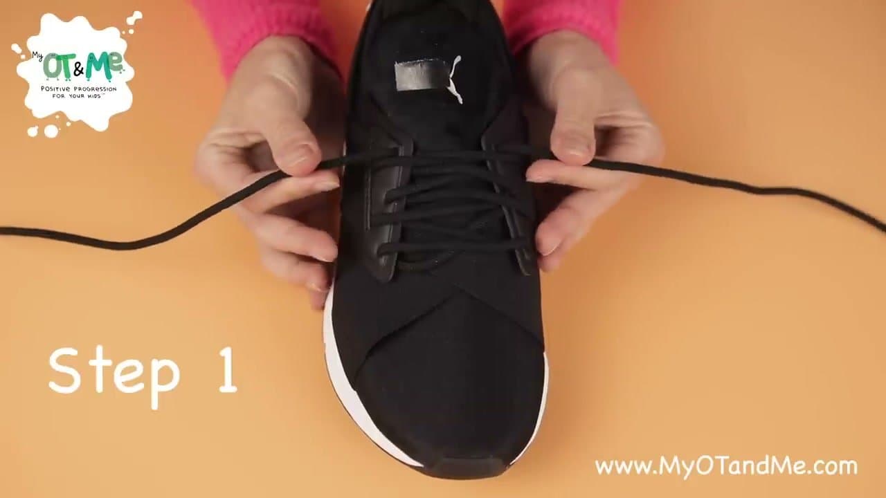 Step 1: Pinch and Pull to Tighten