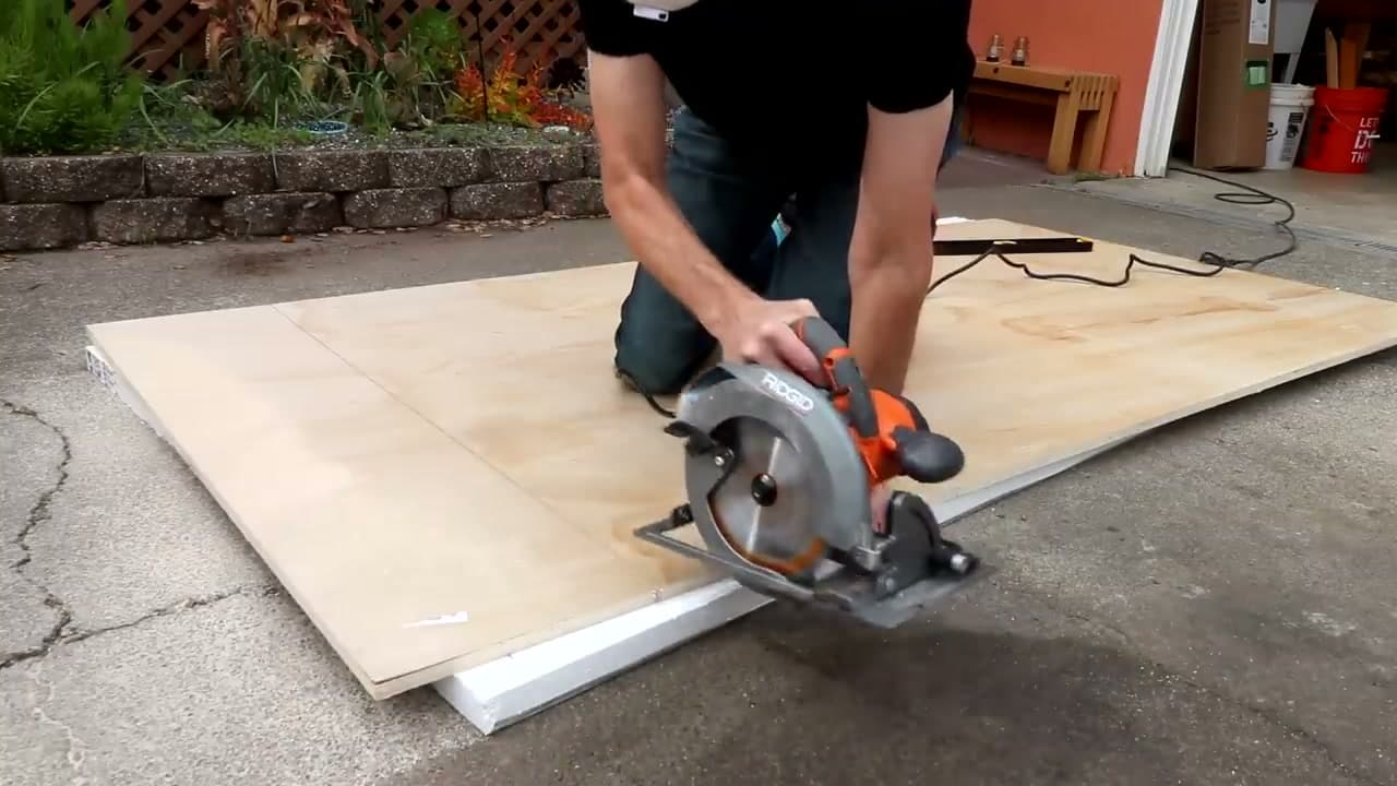 Step 8: Push steady and finish the cut
