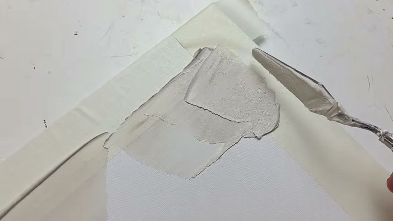 Step 9: Spread the First Row - How to Use Texture Paste
