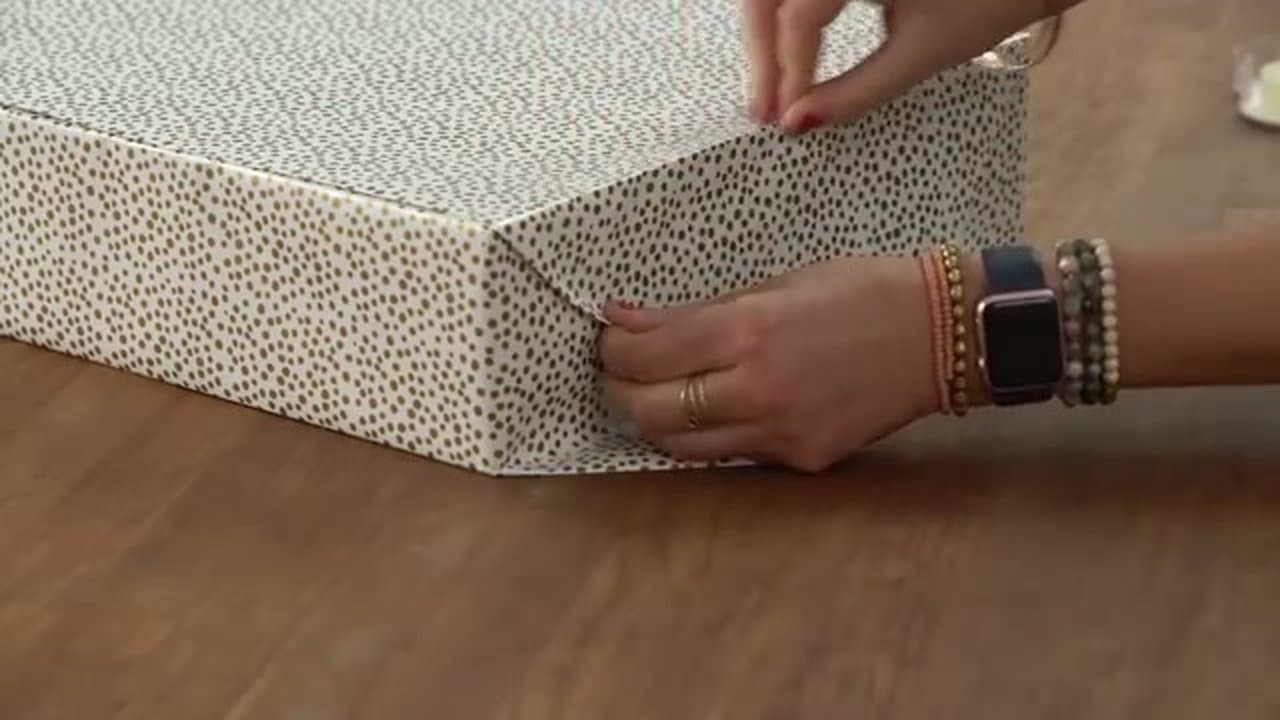 Step 5: Secure the End Flaps