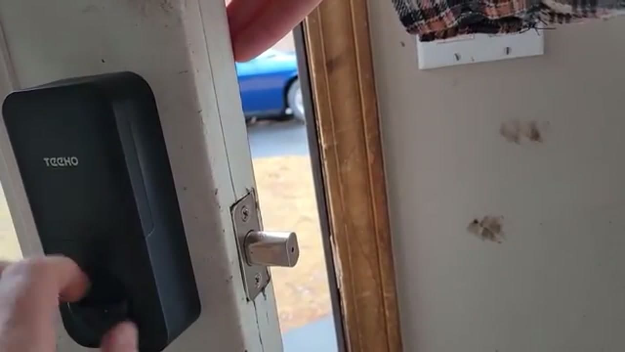 Step 6: Step 6: Test the Deadbolt Throw