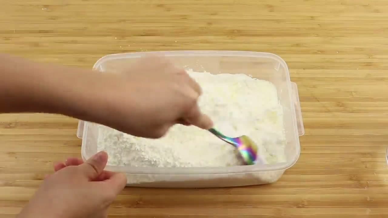 Step 5: Stir In Water a Few Drops at a Time - How to Make Fake Snow