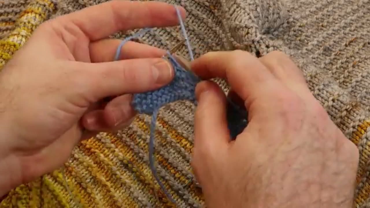 Step 4: Step 4: Make One with a Backwards Loop (M1)