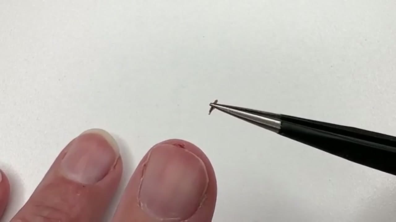 The finished result: How to Remove a Splinter