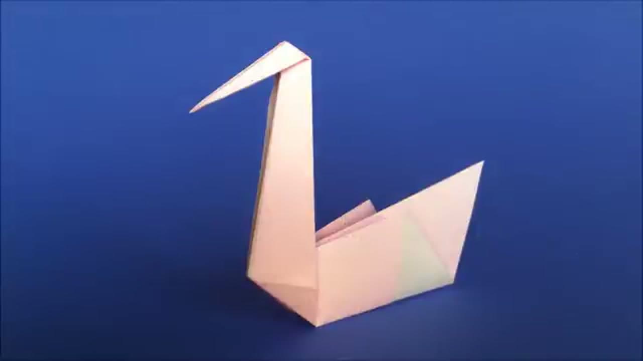 Step 8: Step 8: Stand Your Swan Up