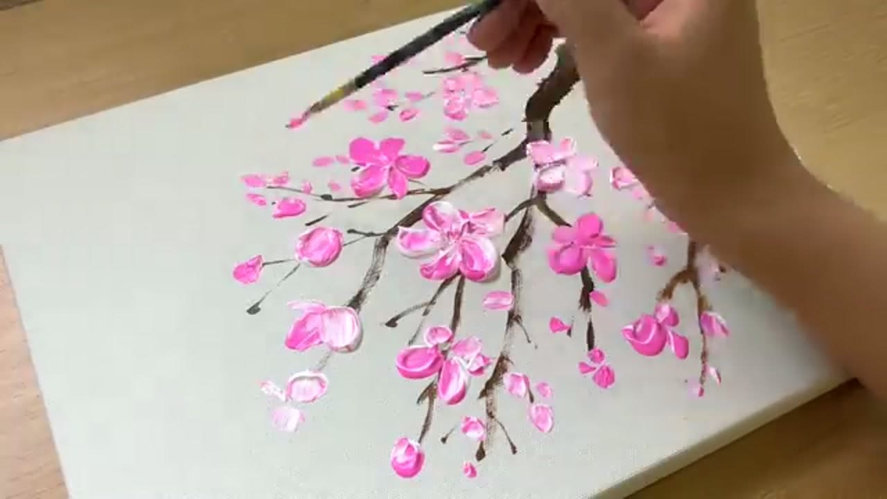 Step 5: Step 5: Add White Highlights to the Petals