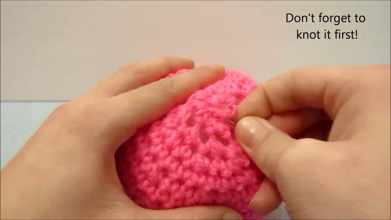 The finished result: How to Crochet a Sphere (Beginner Amigurumi Ball)