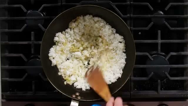 Step 5: Fry the Rice
