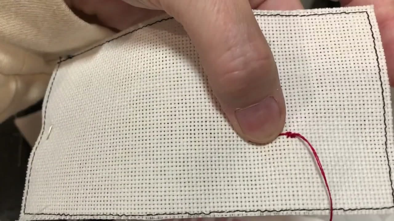 Step 8: Step 8: Finish Off the Thread Without a Knot