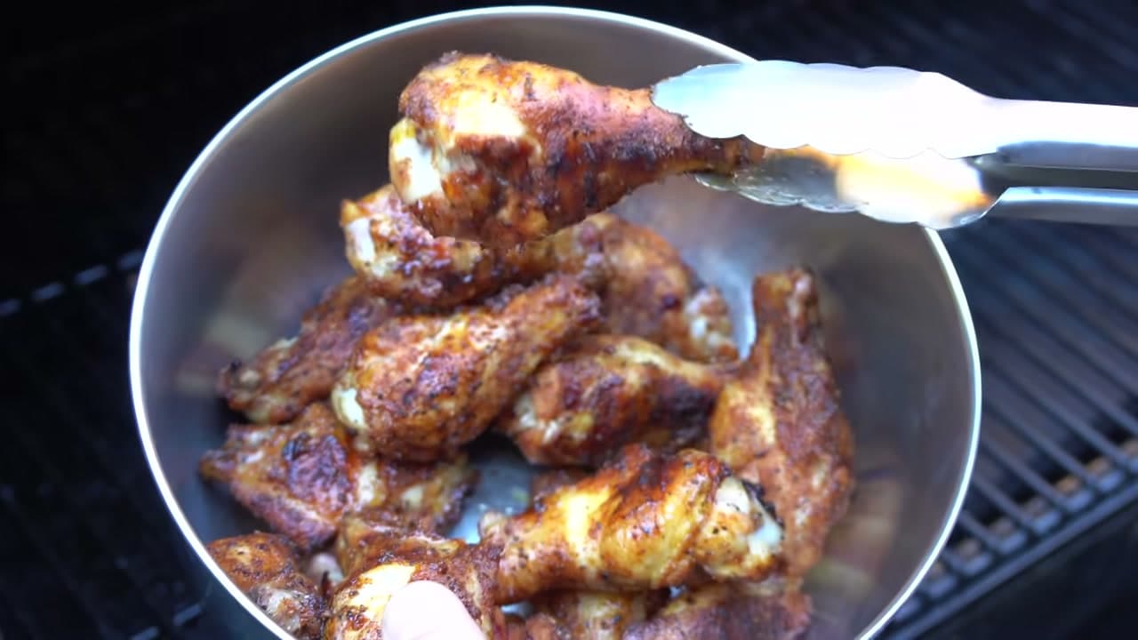 The finished result: How to Smoke Chicken Wings with Crispy Skin