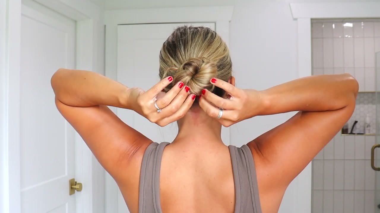How to Do a Low Bun - Two Easy Methods for Long or Short Hair