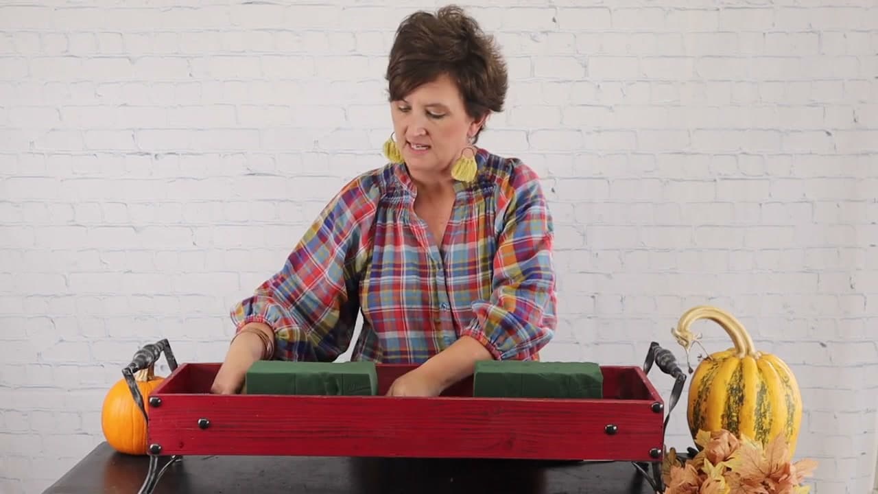 Step 1: Soak the Foam and Set the Container - How to Make a Thanksgiving Centerpiece