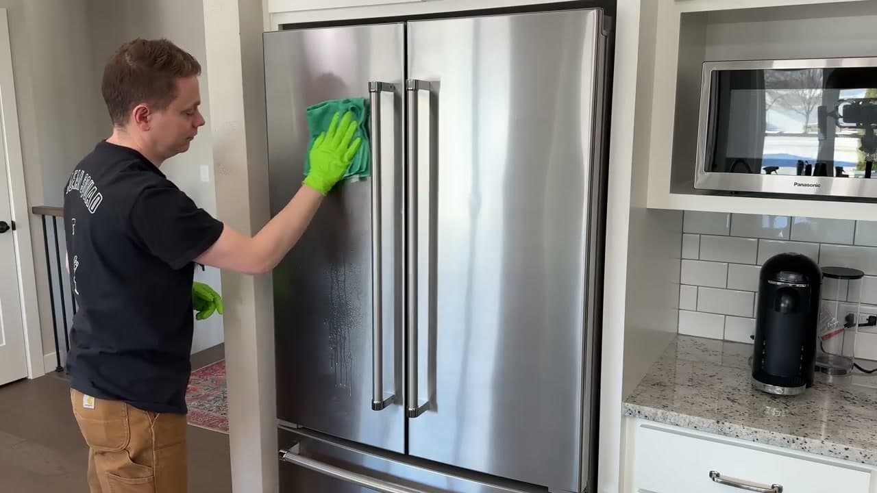 Step 5: Step 5: Buff dry with a clean microfiber