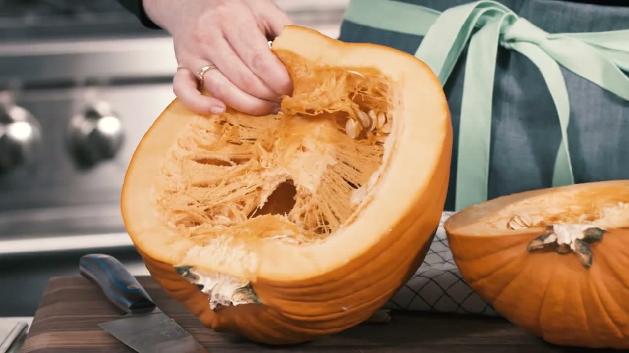 Step 2: Step 2: Open the Pumpkin and Expose the Seeds