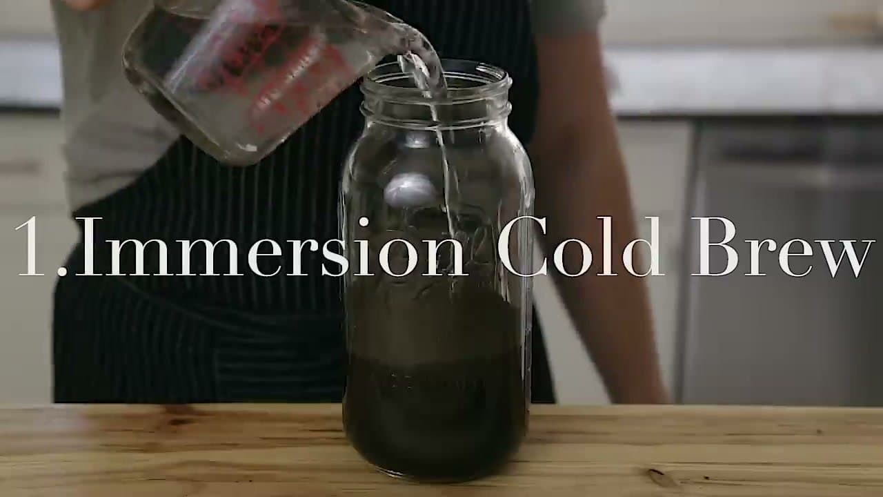 Step 3: Step 3: Add 1400g of cold filtered water
