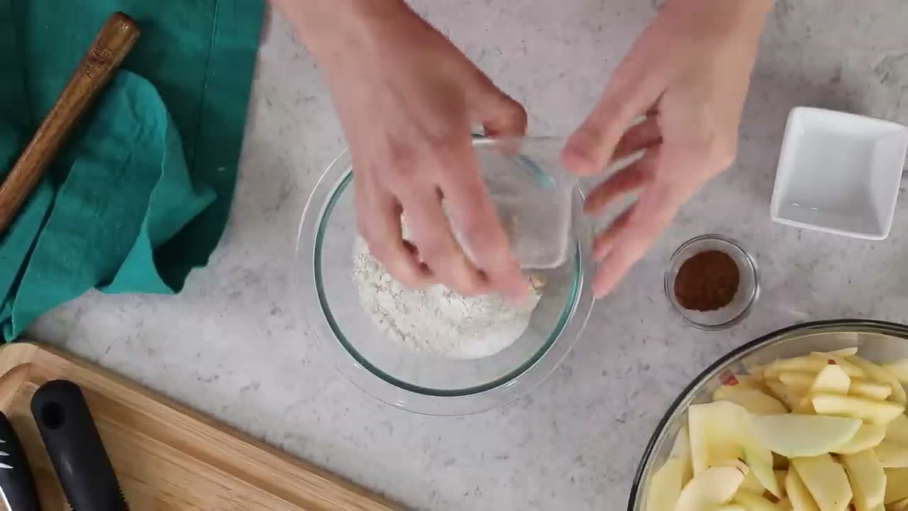 Step 2: Whisk the Sugars, Flour and Spice - How to Make Apple Pie