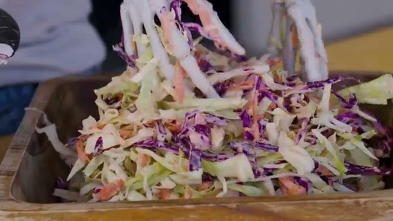 How to Make Coleslaw - 7-Step Zesty BBQ Side Dish