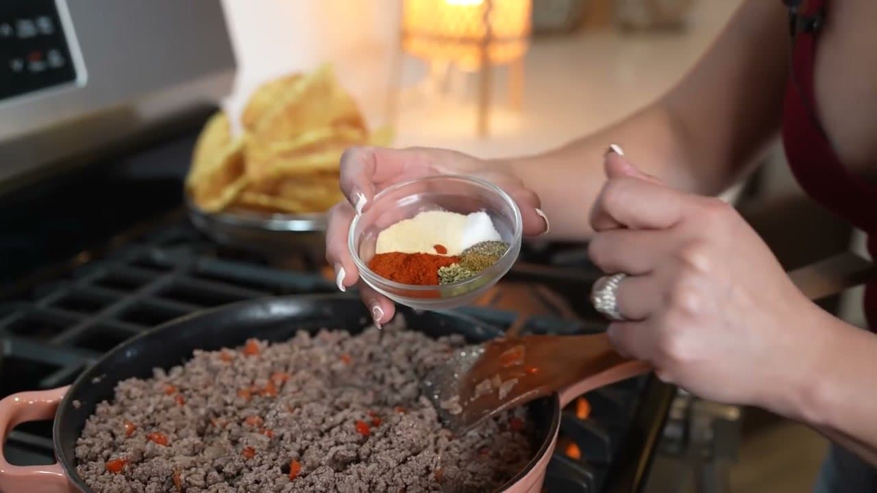 Step 5: Step 5: Season the meat