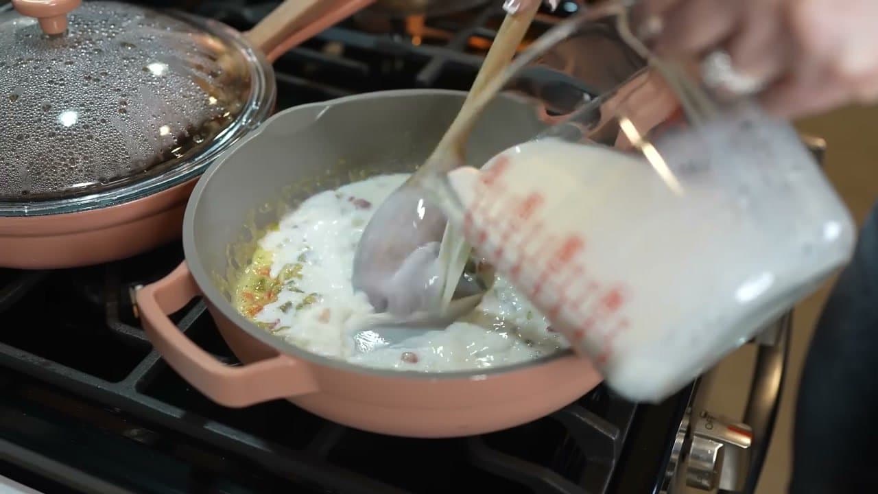 Step 6: Step 6: Build the cheese sauce base