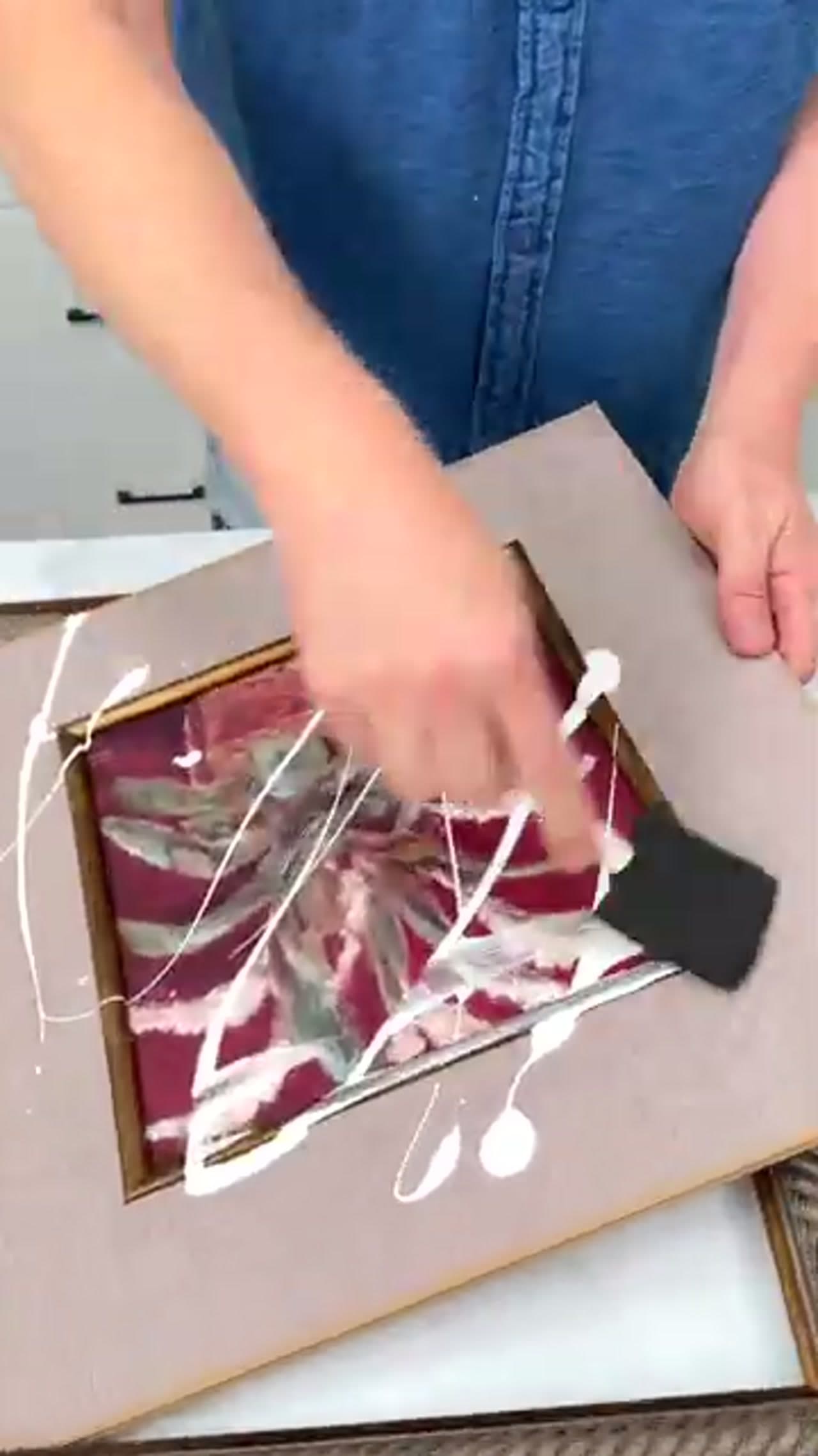 Step 2: Step 2: Prep and Paint the Ornate Frame