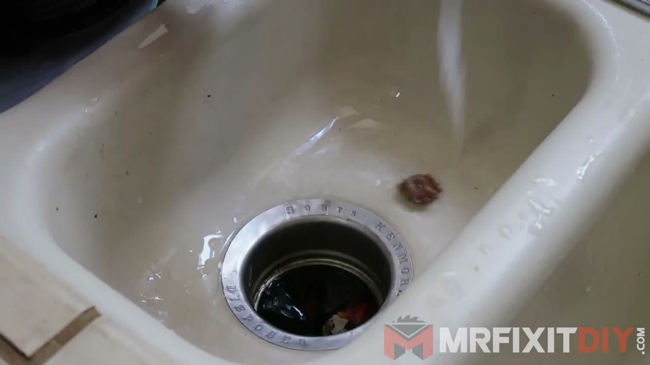 Step 4: Step 4: Clean up food sources and crumbs